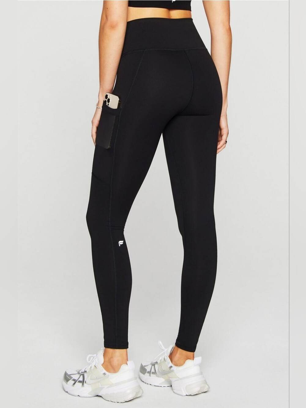 On-The-Go PowerHold® High-Waisted Leggings